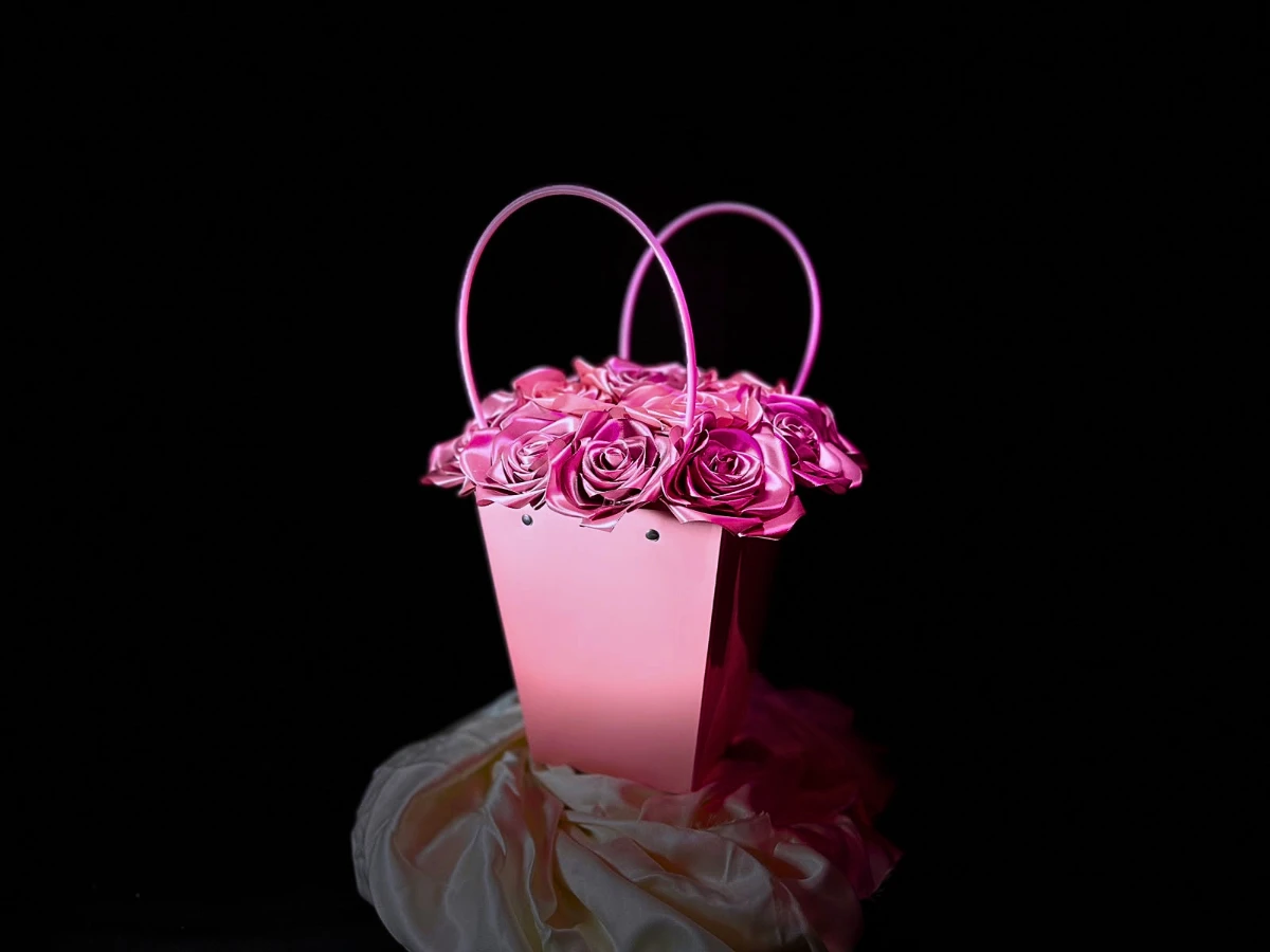 Floral Roze Buket 15 Ruža - Cveće i aranžmani u Bor, Eternior
